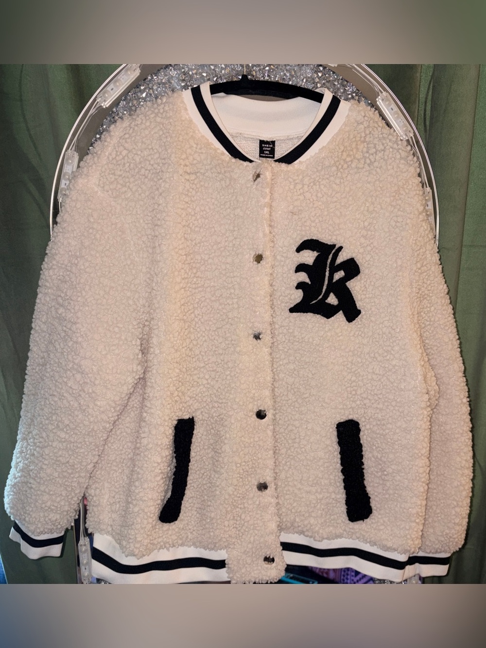 Cozy Sherpa Bomber Jacket with Contrast Trim - Ivory/Black
